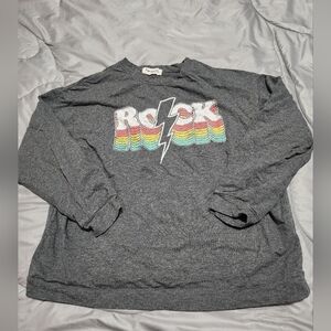 Impressions gray long sleeve Rock shirt. EUC. Women's small.